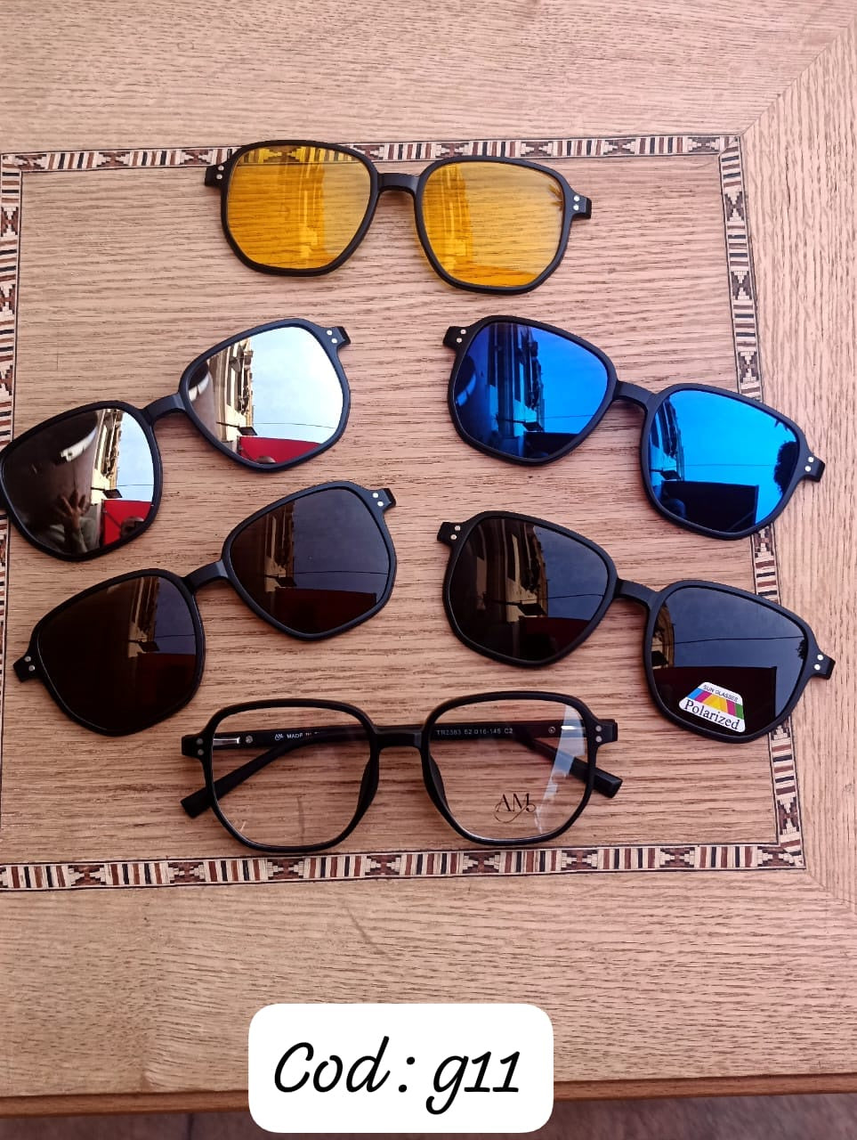 Clip on magnetic glasses